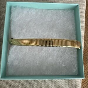 JBloom Design Fashion Trendy Jewelry Isla Gold Stainless Steel Bangle Bracelet